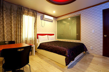 Jungdongjin Hotel Gangneung Zewnętrze zdjęcie